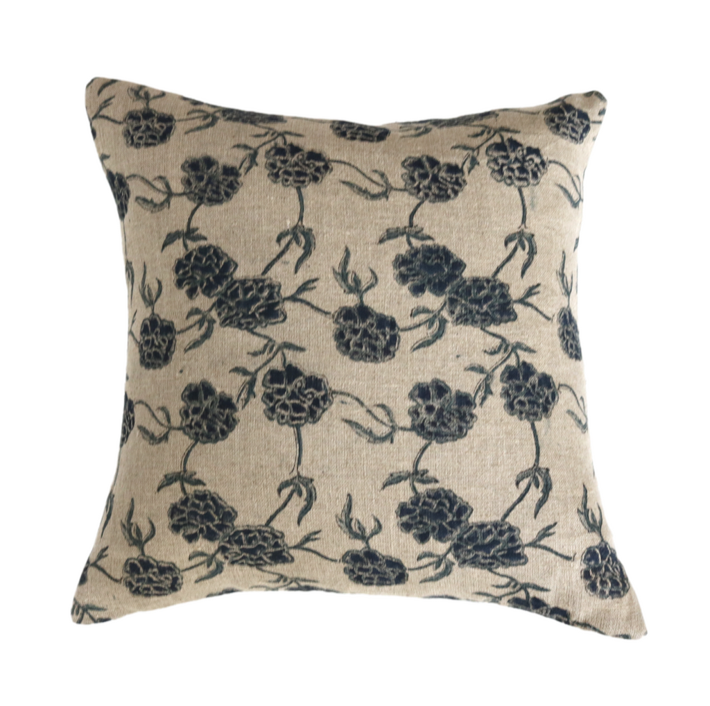 **FLAWED** Lark Floral Pillow Cover